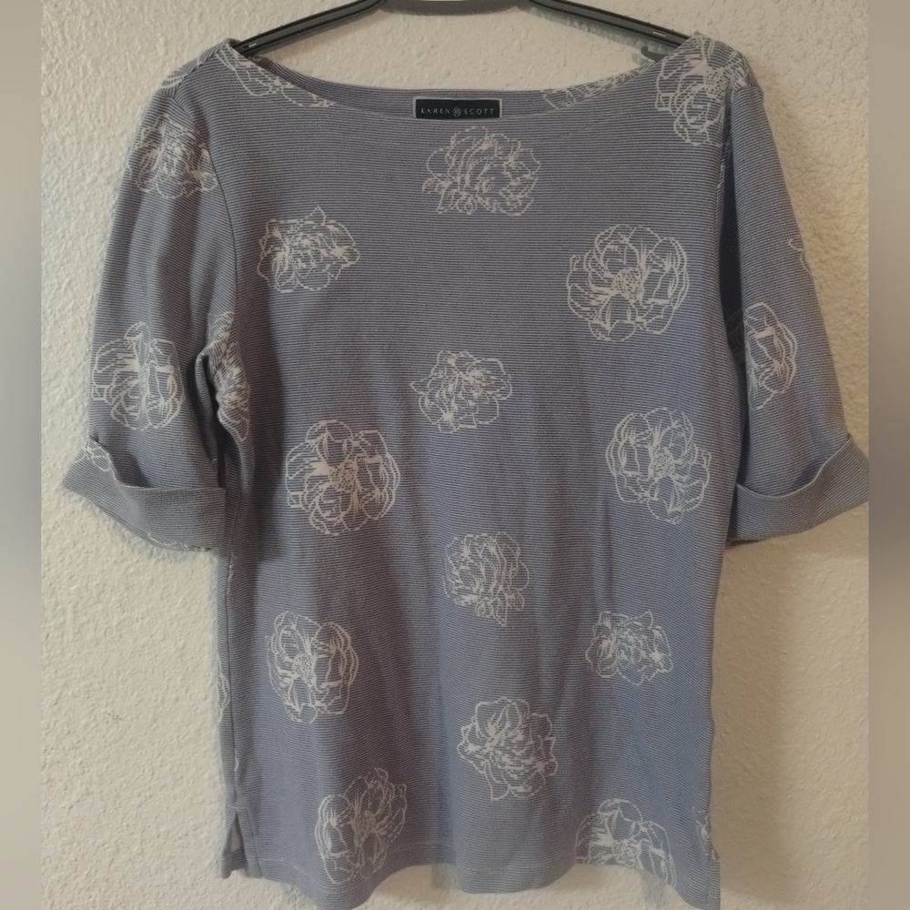 Karen Scott Blue Floral Short Sleeve Tee